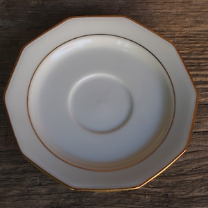 1 of 2 saucer octagonal white gold rim Winterling Marktleuthen Bavaria Porcelain 80s 90s Germany