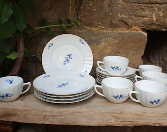 17-piece Art Deco tea and coffee set, blue floral porcelain, 1930s, Germany