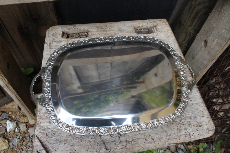 Vintage noble barn tray with handles 60s 70s