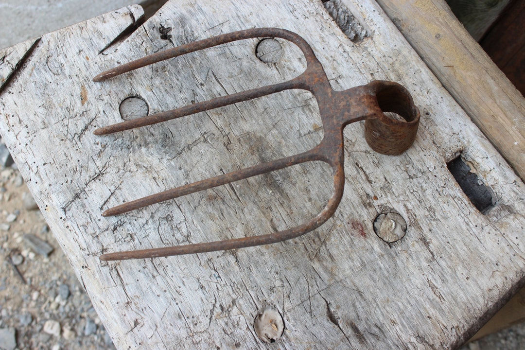 Rusty Pitchfork Fork Fork Manure Fork Iron Farm Farmhouse Etsy