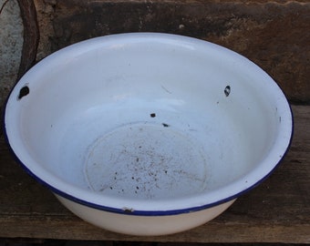 large shabby enamel bowl plant pot enamel cottage garden kitchen vintage