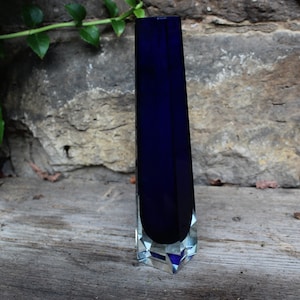 Sommerso style vase block vase VEB Kunstglas Wasungen blue DDR GDR