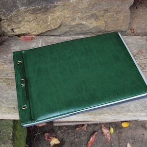 Album photo avec couverture en simili cuir / vert inutilisé années 70 / Old Stock