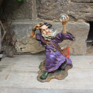 large magician collectible figure 25 cm / with glass ball / polyresin Veronese 1998 Vintage