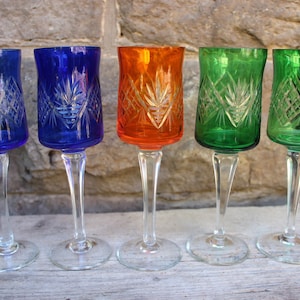 Set of 5 champagne glasses Römer 24% lead crystal colorful cut vintage 50s 60s Lausitz glass
