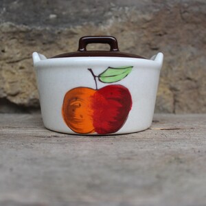 Small vintage ceramic pot, ceramic jar, La Pomme, hand-painted, Horishin Potteries, 1970s