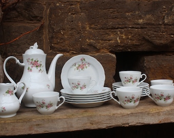 20-piece coffee service, pink floral design, Kahla porcelain, 1990s