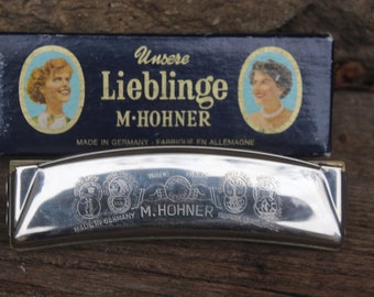 Hohner harmonica "Our Favorites" C major 32 hole tremolo 1940s Made in Germany