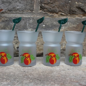 Set of 4 fruit punch glasses tea glasses satined with spoon 80s 90s