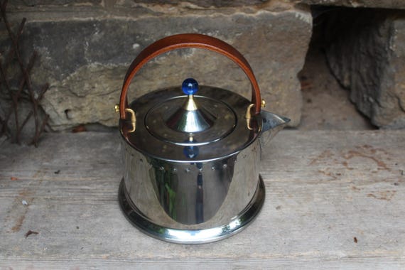 Tea kettle made in italy discount