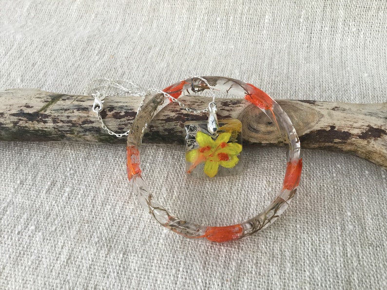 Bohemian Style Jewellery. Pendant Necklace With Sterling Silver Chain And Thin Bangle Bracelet Yellow Flower Resin Jewelry Set M size