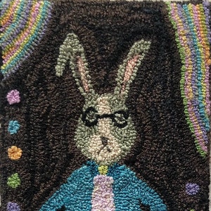 Star Rug Company ~ Attitude Rabbit (7 x 16)  Rug Hooking Pattern