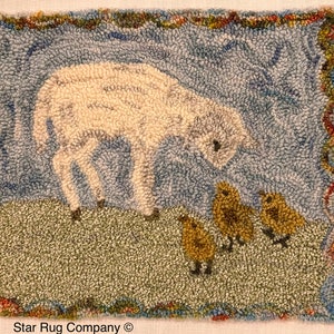 Star Rug Company ~ Sheep with Chicks~   Rug Hooking Pattern