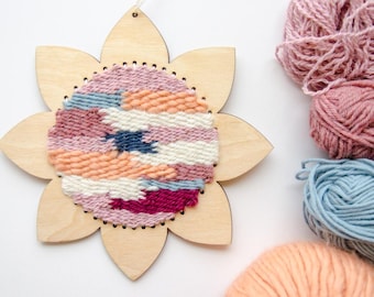 Weave it Yourself! DIY kit - Flower and sun wall decoration on shape loom (with ENGLISH and GERMAN tutorial)