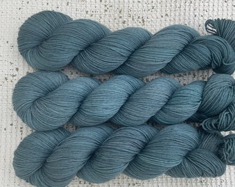 Hunter - Hand dyed sock yarn - superwash merino nylon 4ply fingering weight - blue green