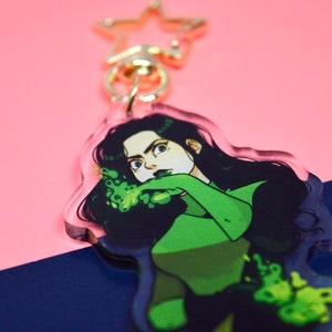 Green is my favourite color Shego Acrylic Keychain Accessories Black and Green Star chain image 1