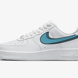 Baby Blue Cartoon Swoosh Air Force 1s douanes • Air Force One Custom • Nike Custom Sneakers • Minimalist Custom Shoes • Custom Sneaker Gift