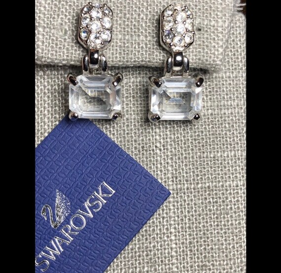 SWAROVSKI CRYSTAL Clip on runway Earrings