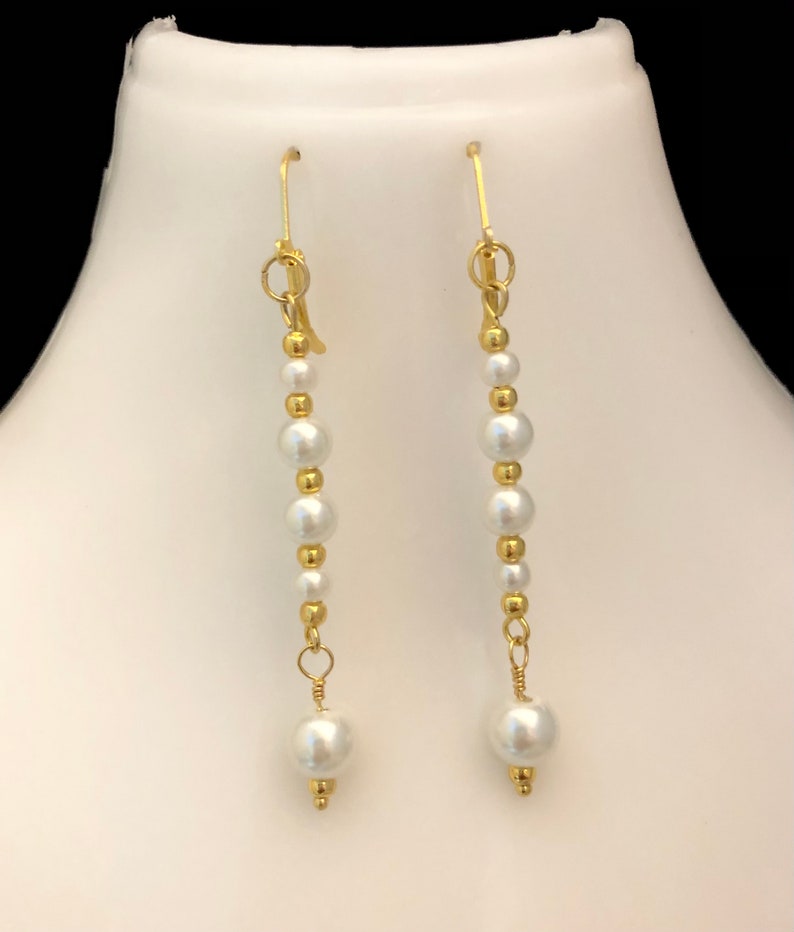 Five Pearl Earrings Pearl and Gold Earrings Multi-White Pearl and Gold Beaded Earrings Bride/'s Pearl Earrings