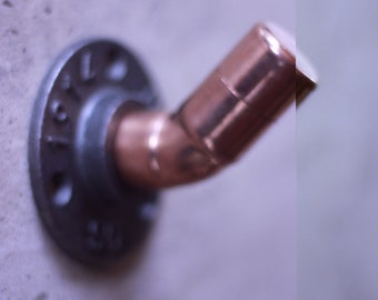 DIY - Original Patère - industrial object diversion - Copper coat door - Combination of copper and metal - THE ZAKARY