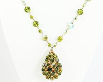 Vintage Olivine Rhinestone Necklace, Pear Green Teardrop Rhinestone Statement Necklace, 1960s Aurora Borealis Crystal Chain, Vintage Jewelry