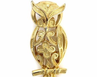 Vintage Trifari Owl Brooch, 1960s Trifari Gold Tone Openwork Owl Pin, Vintage Trifari Figural Owl on Branch Brooch, Vintage Jewelry