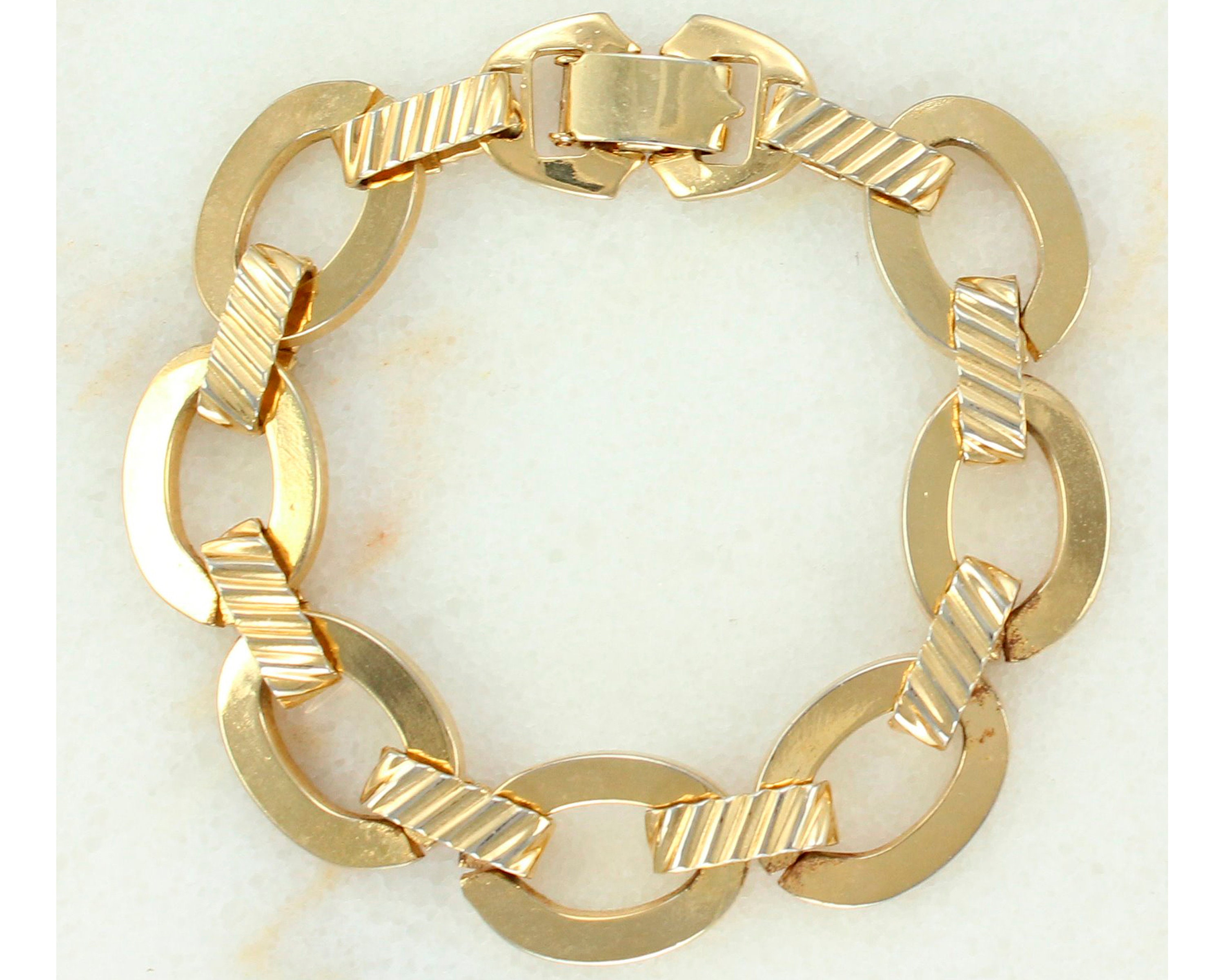 Vintage Sarah Coventry Gold Tone Link Bracelet