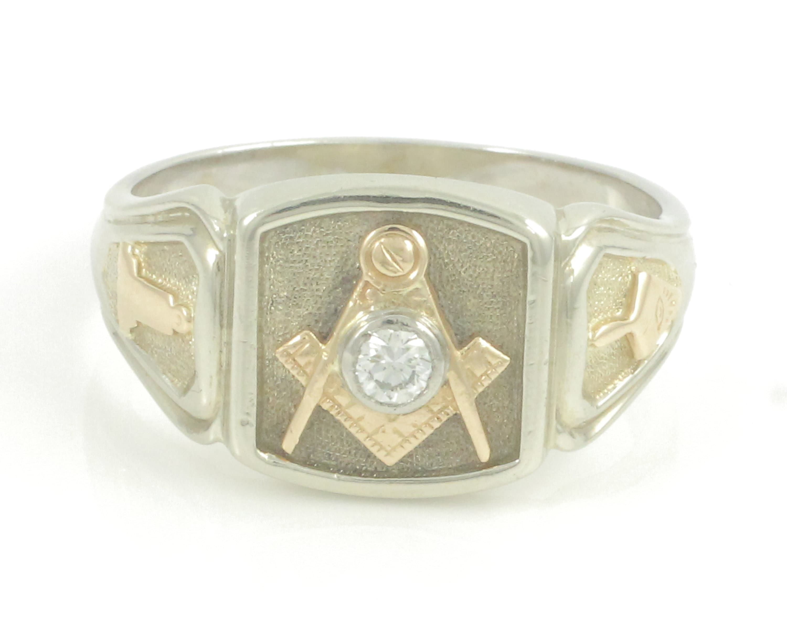 Antique shop masonic jewelry