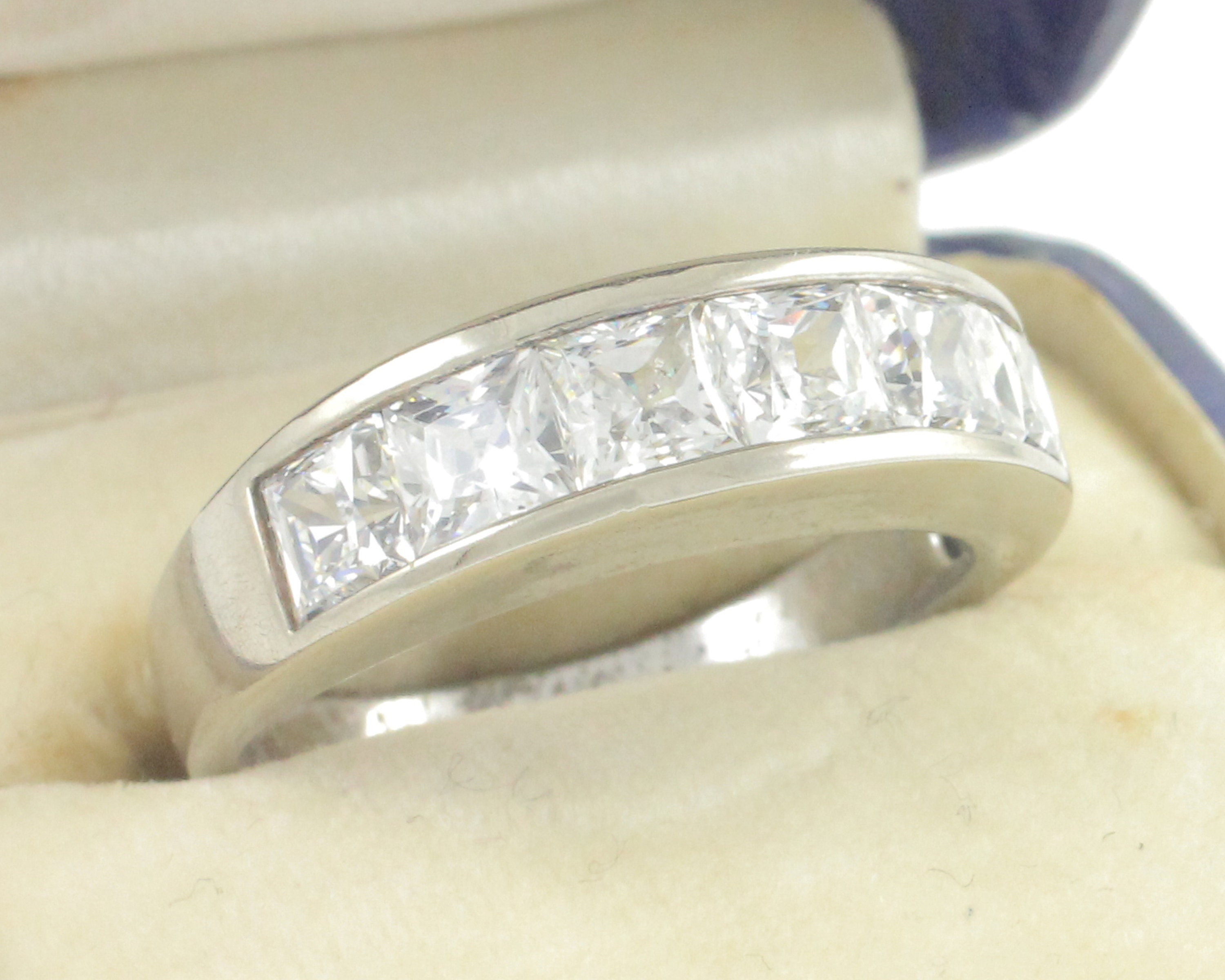 925 dq deals cz ring value