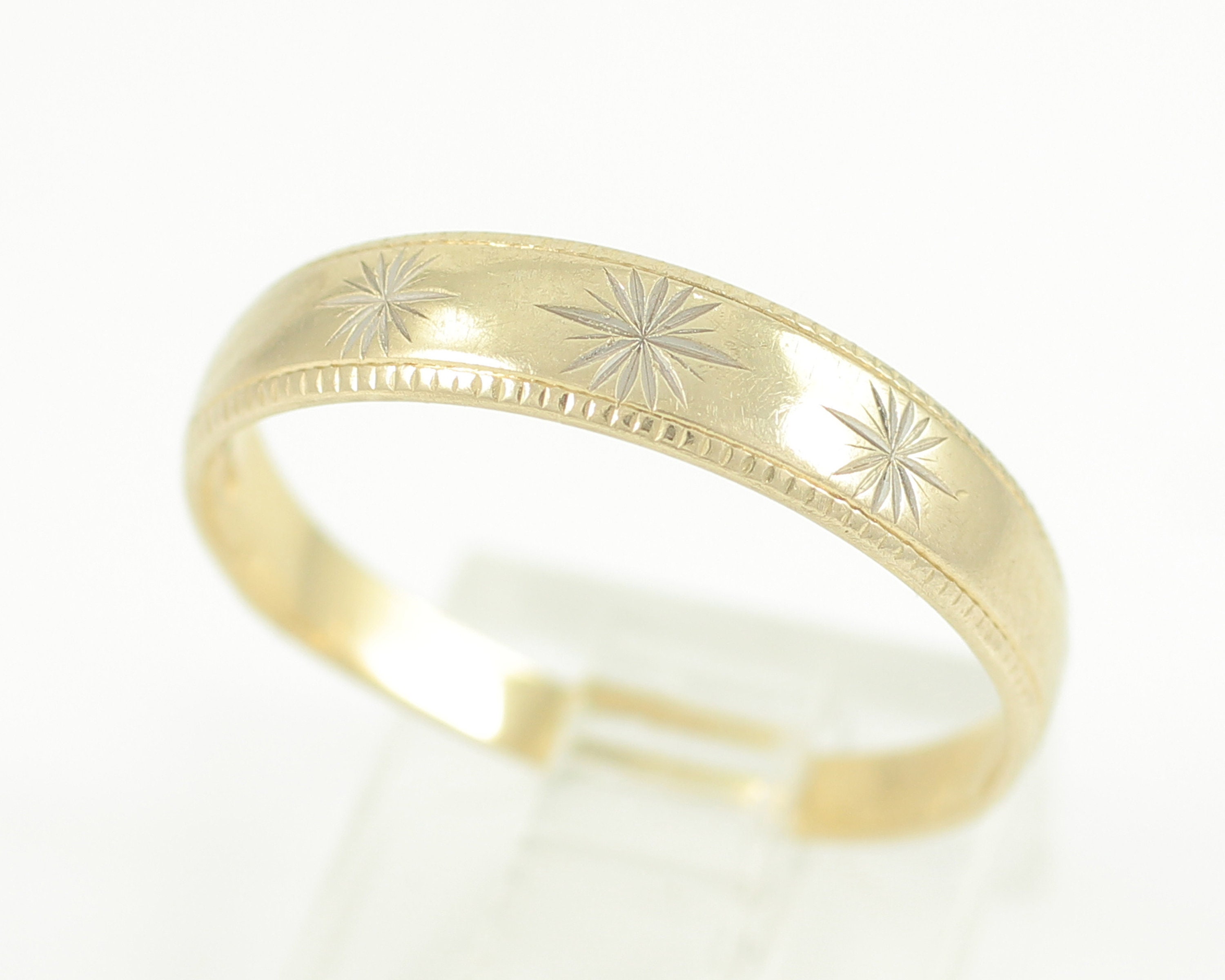 Starburst wedding band deals