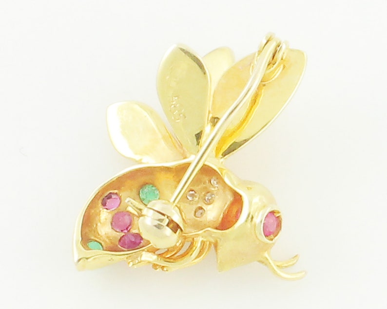 Bee Pin Gold Diamond Emerald Ruby 14K Yellow Gold Wasp Yellow Jack Bumble Bee Brooch circa 1980 Vintage Fine Jewelry