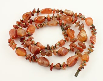 Vintage Agate Carnelian Tumbled Stone Bead Necklace, Vintage Red Agate Brass Bead Necklace, Vintage Banded Red Agate Beads, Vintage Jewelry