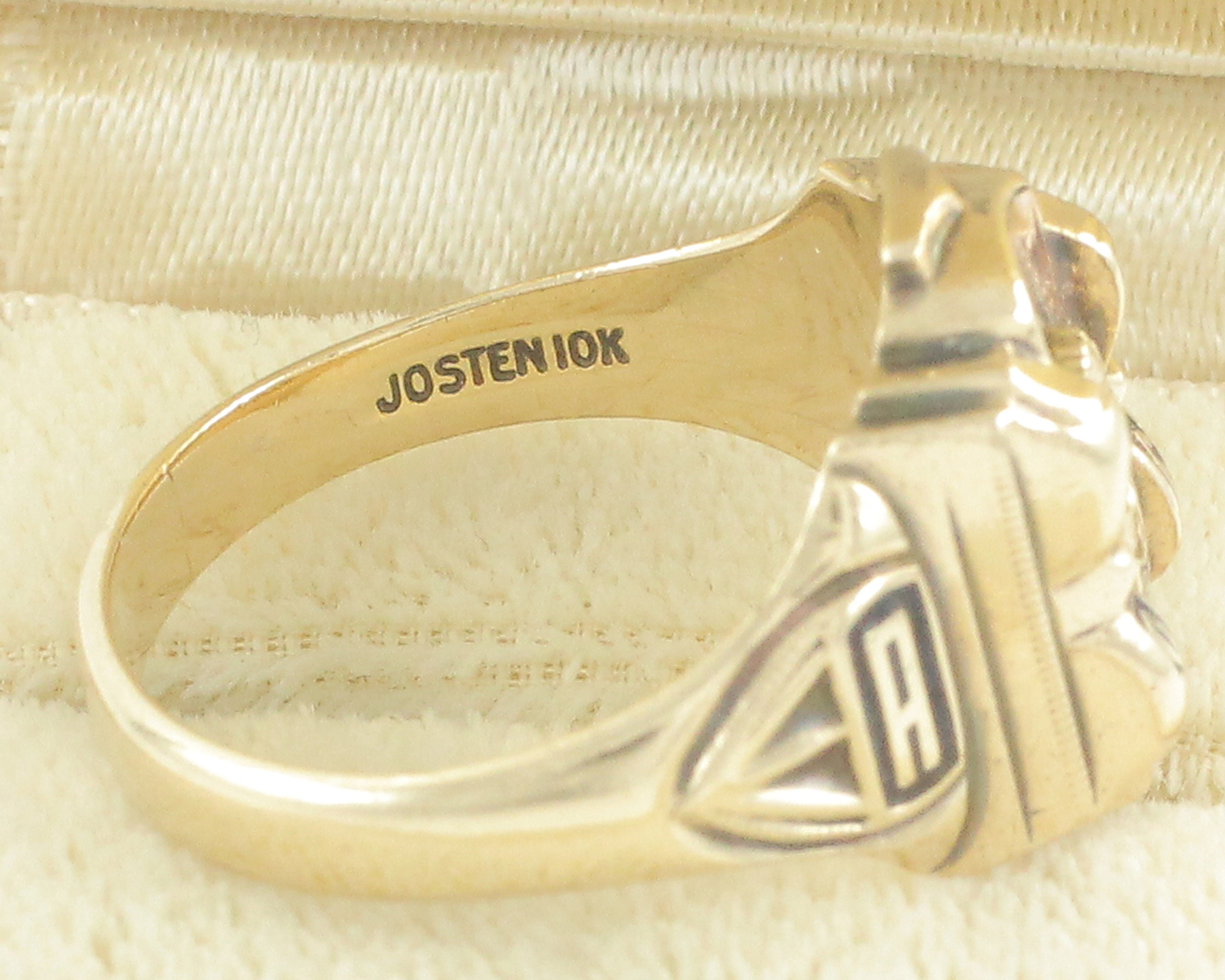 Josten iok ring hot sale