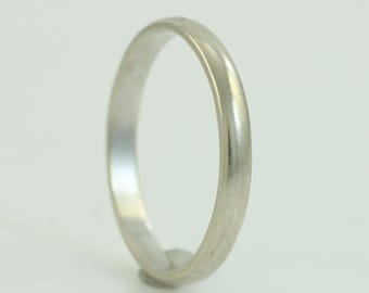 Vintage 10K White Gold Wedding Band Ring, Vintage 10K 1.2mm Stacking Band, Size 5.25 10K White Gold Band, Vintage Jewelry, Estate Jewelry
