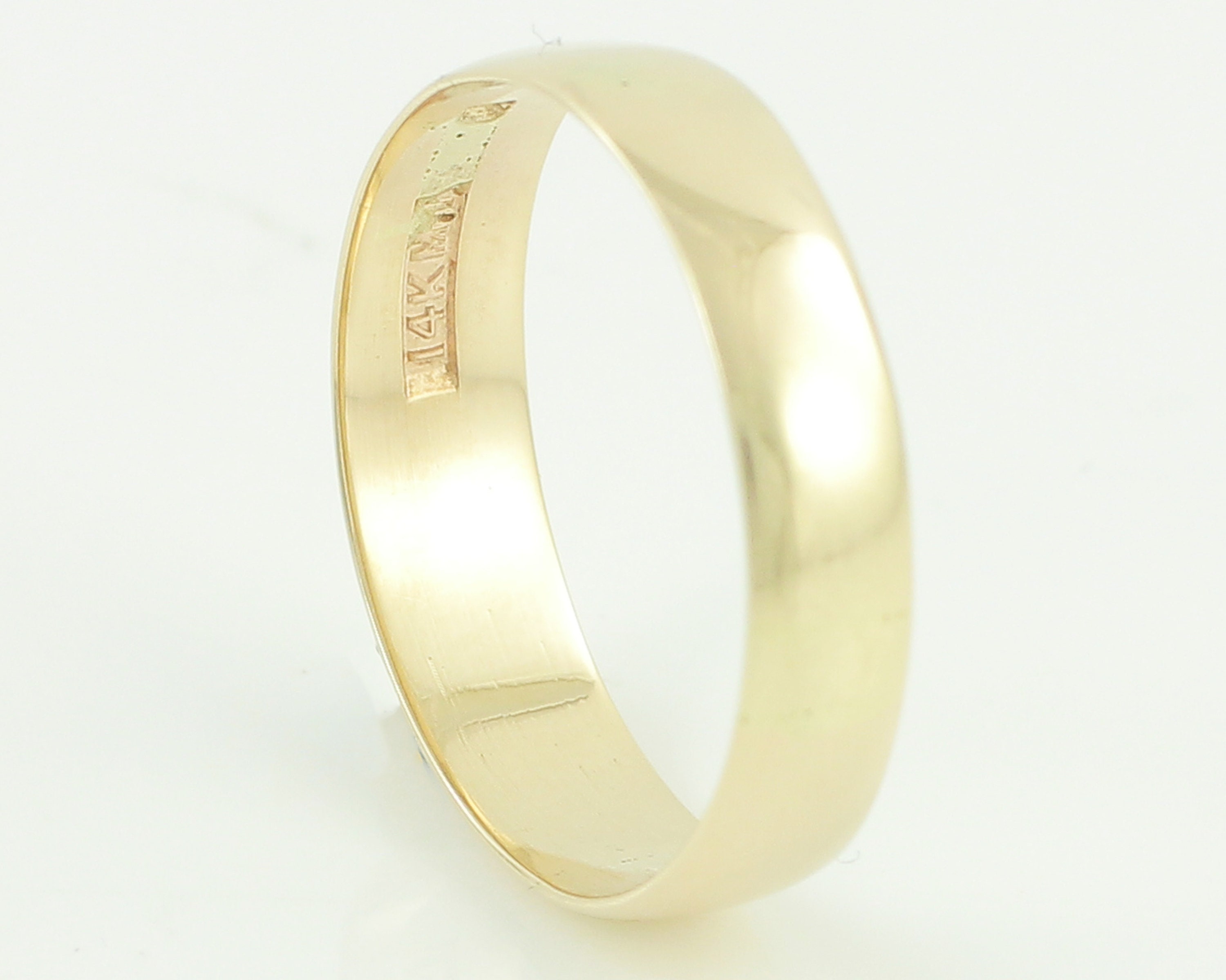 Vintage 14K Yellow Gold Wedding Band Antique 5.6 mm Wide