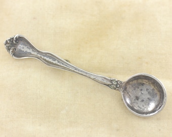 Vintage Sterling Salt Spoon Pin, Vintage Westmoreland George and Martha Pattern Flatware Silver Lapel Pin, Salt Spoon Pin, Vintage Jewelry