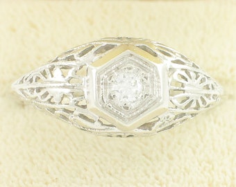 14K White Gold .15 CT Diamond Solitaire Filigree Engagement Ring - Art Deco Edwardian Style - Size 6.75 2.6g -Wedding Ring - Vintage Jewelry
