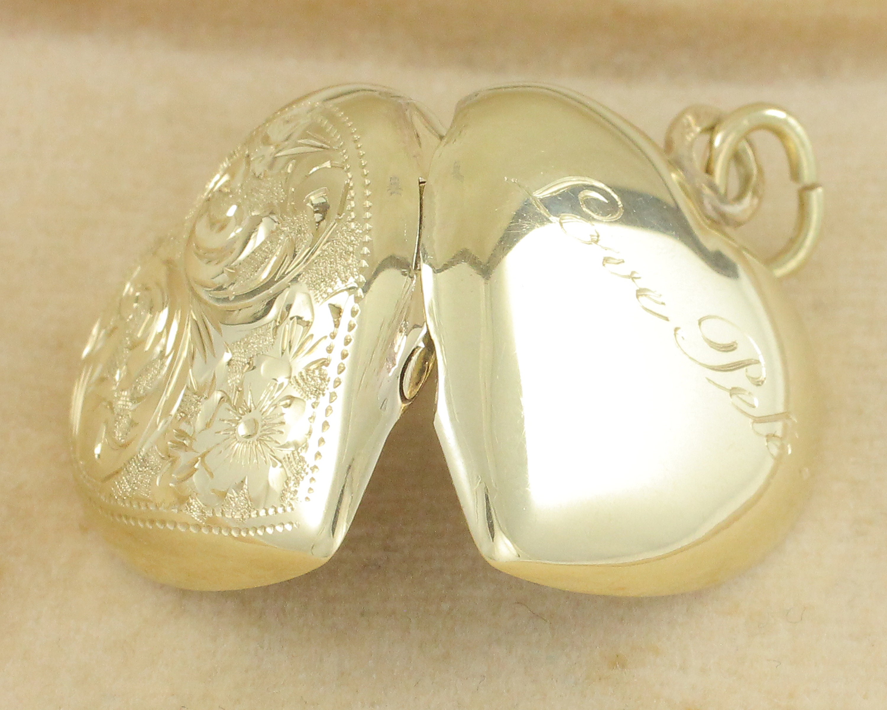 1960's Style Large Flat Engravable Heart Pendant Medallion in 14 Karat Yellow, White or Rose Gold