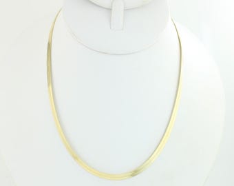 Vintage 14K Textured Herringbone Necklace Beveled Edge, 14K Gold Wide 18" Herringbone Necklace, 1980s 14K Herringbone Chain, Vintage Jewelry