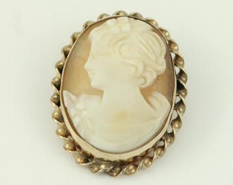 Vintage Lady's Cameo Brooch Pendant, Vintage Carved Shell Cameo Pin, 1930s 12K Gold Filled Carved Shell Cameo Brooch Pendant,Vintage Jewelry