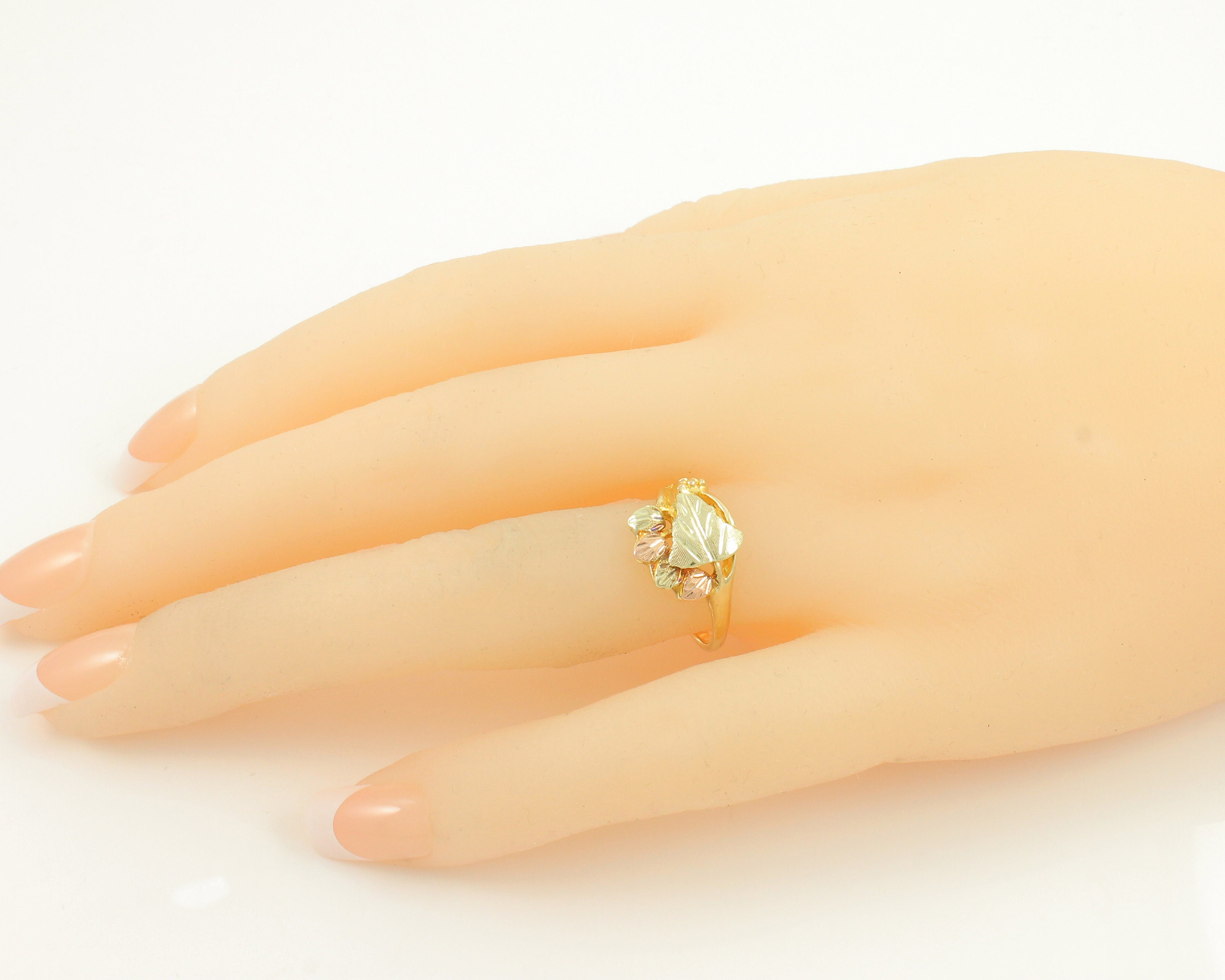 10K Black Hills Gold Ring, Grapes Leaves TriColor 10K Gold Ring, Black