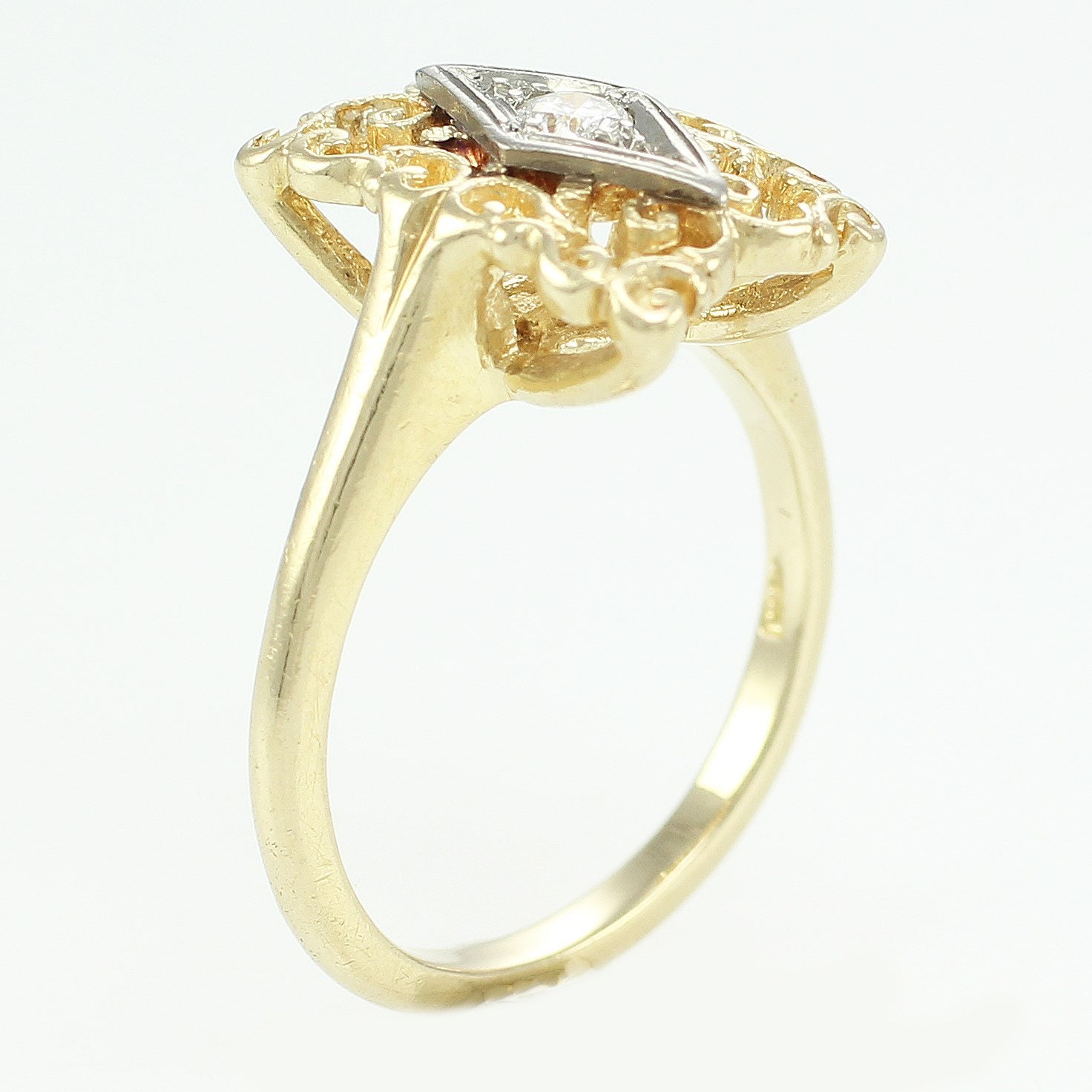 Vintage Gold Filigree Diamond Ring Edwardian Style 14K Yellow and