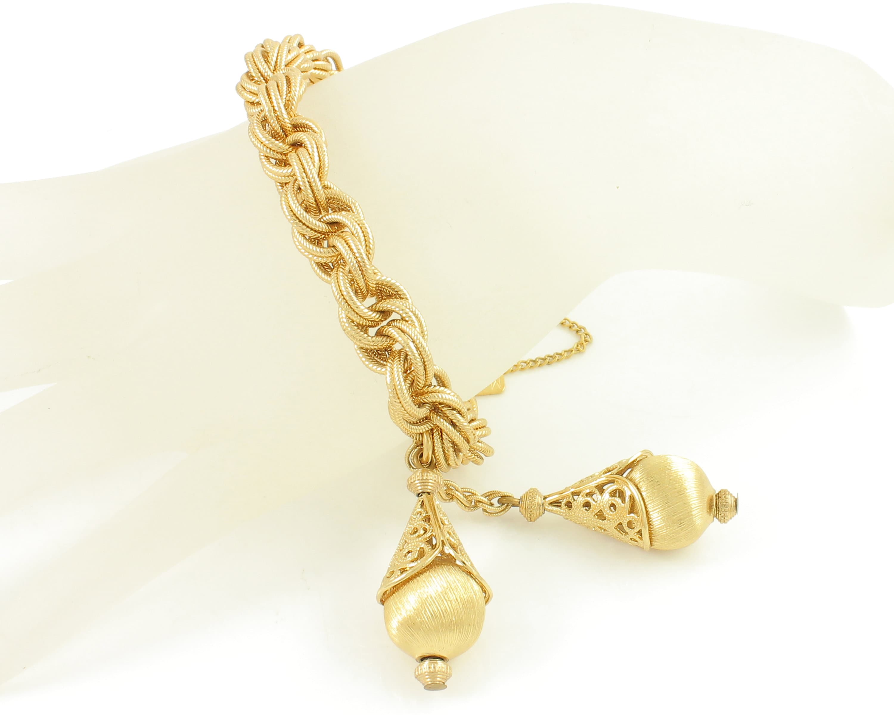 Monet charm 2024 bracelet value
