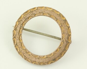 Antique 10K Gold Front Engraved Lace Pin, Vintage Edwardian Yellow Gold Front Circle Brooch, Dainty Edwardian Brooch, Vintage Jewelry