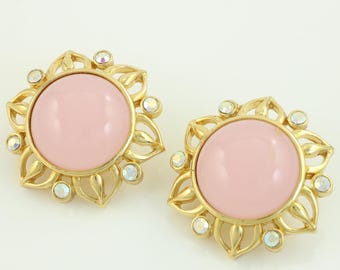 Vintage Trifari Pink Gold Tone Rhinestone Flower Earrings, 1980s Trifari Pink Clip On Earrings, Vintage Trifari Earrings, Vintage Jewelry