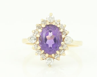 Vintage 14K Oval Amethyst Diamond Halo Ring, 14K Natural Amethyst .40 CT Diamond Ring, 14K February Birthstone Ring Sz 5.5, Vintage Jewelry