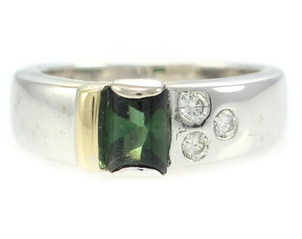 Vintage Green Tourmaline Diamond 18K White Gold Ring, 1980s Modernist 18K White Gold Tourmaline Ring, Vintage 18K Ring, Vintage Jewelry