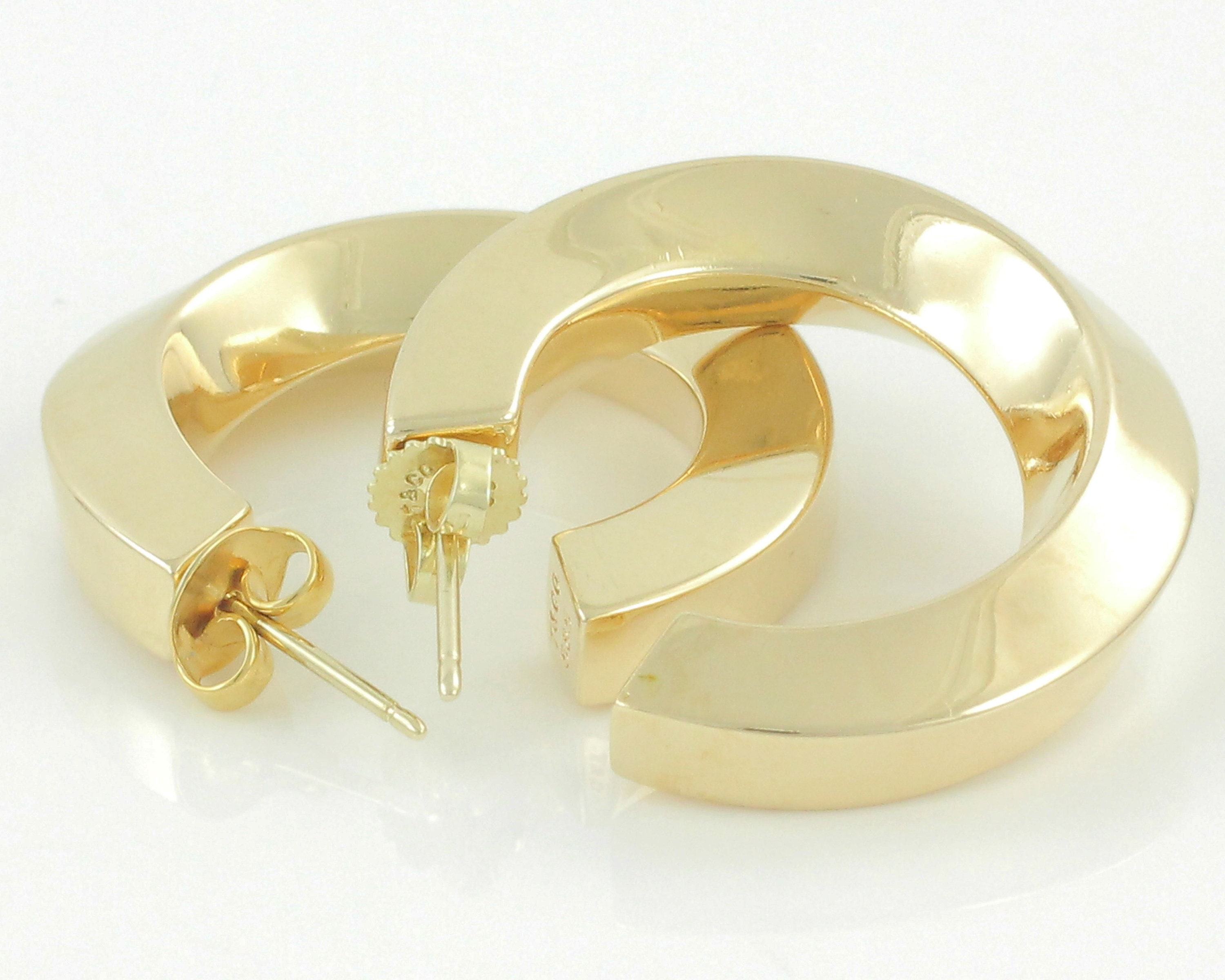 Top more than 79 tiffany gold hoop earrings super hot - esthdonghoadian