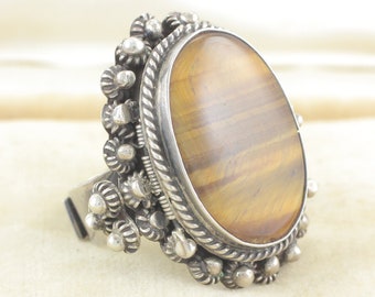 Vintage Mexican Silver Tiger Eye Cannetille Poison Ring - Early Sterling Mexico Large Ring Carsi Taxco - 19.8 gram Size 8  Vintage Jewelry