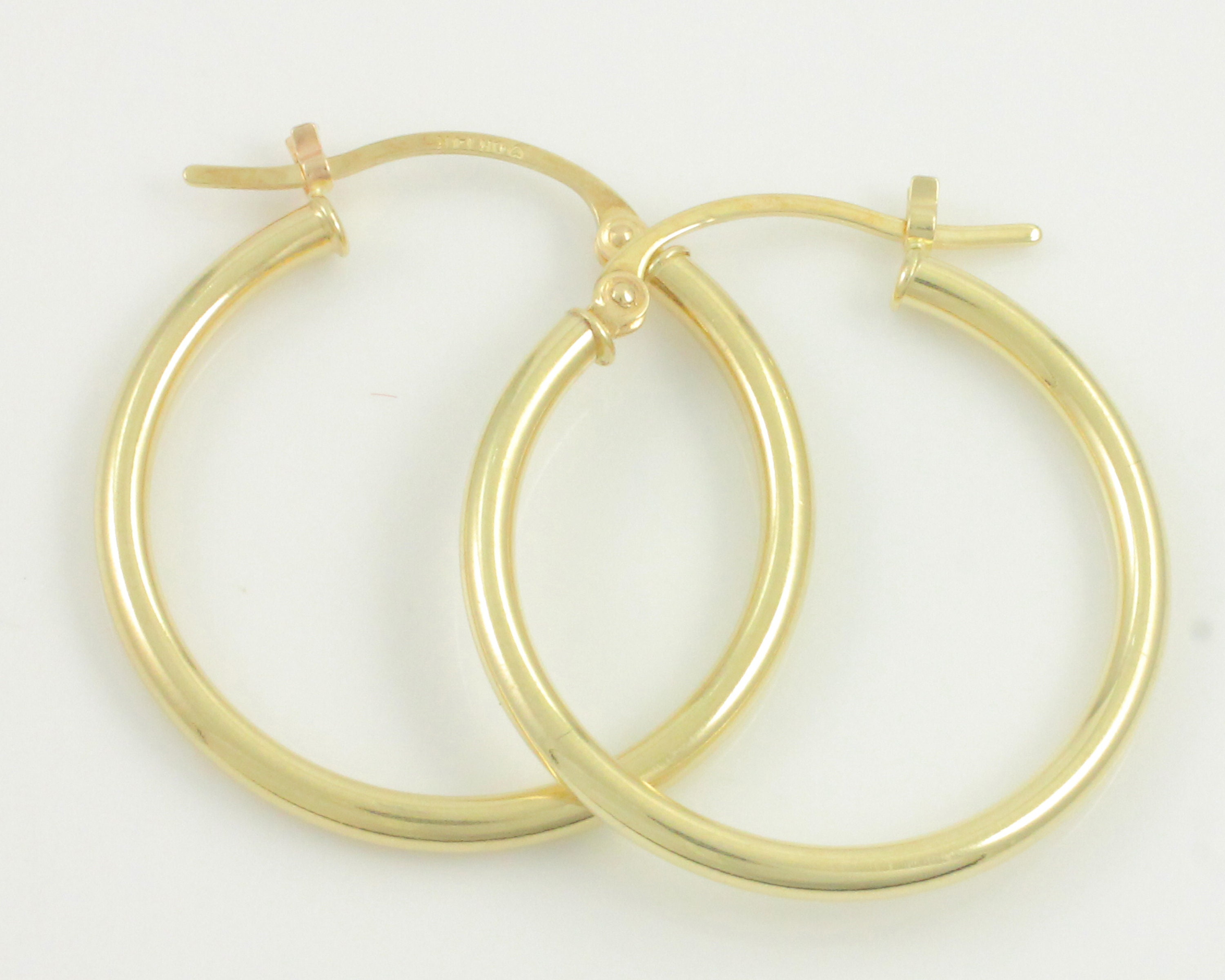 Vintage 14k Gold Large Hoop Shrimp Earrings – Marika Gems